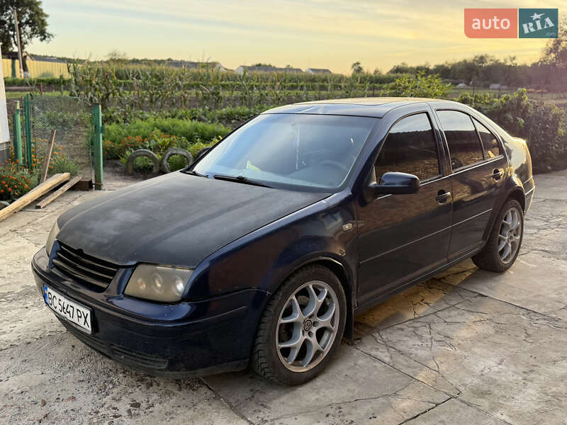 Седан Volkswagen Jetta 2000 в Львове
