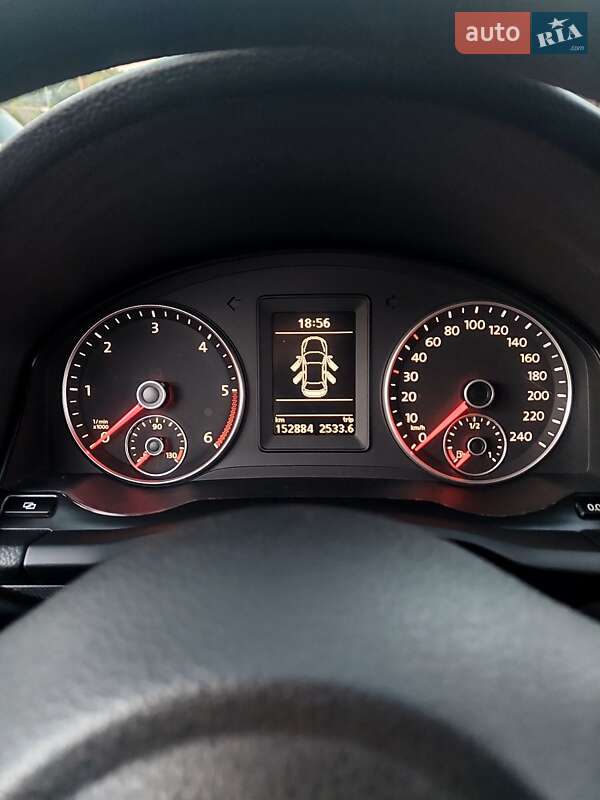 Седан Volkswagen Jetta 2009 в Новоукраинке