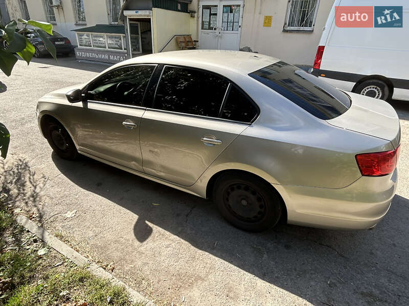 Седан Volkswagen Jetta 2012 в Киеве