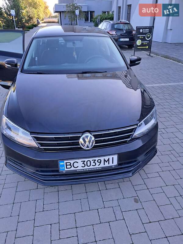 Седан Volkswagen Jetta 2015 в Мурованом фото 15 Седан Volkswagen Jetta 2015 в Мурованом