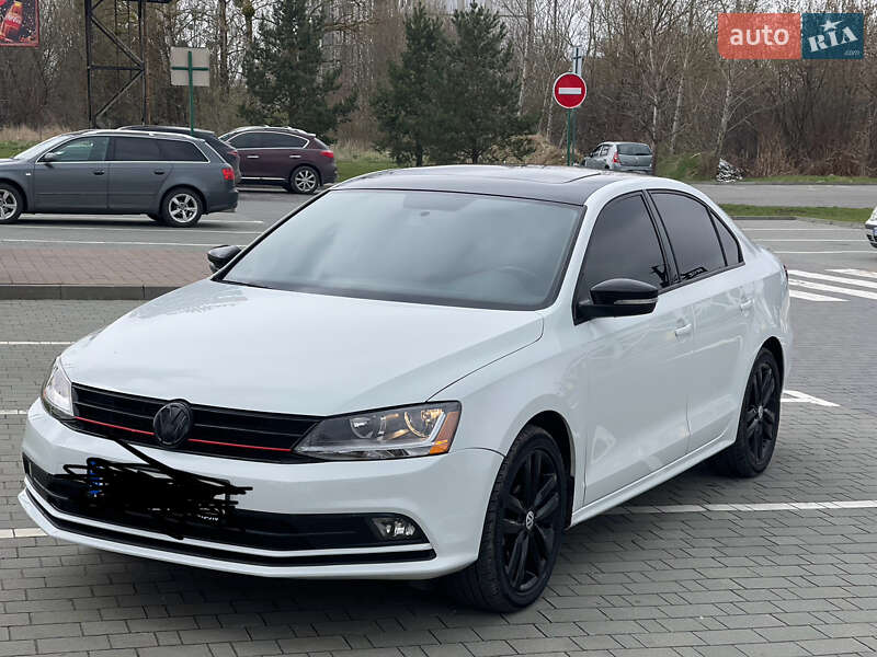 Седан Volkswagen Jetta 2017 в Хмельницькому