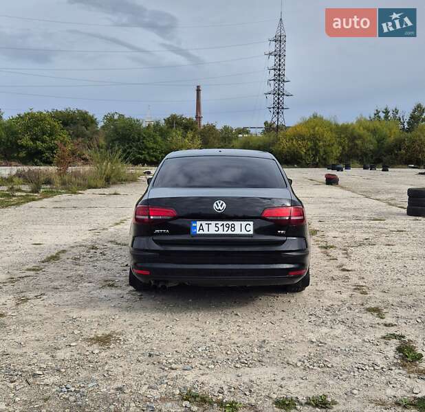 Седан Volkswagen Jetta 2017 в Коломиї