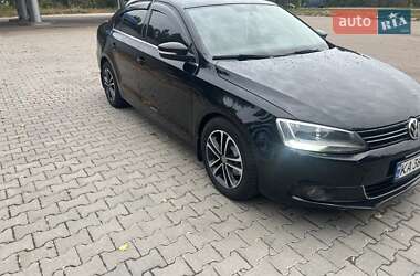 Седан Volkswagen Jetta 2011 в Сумах