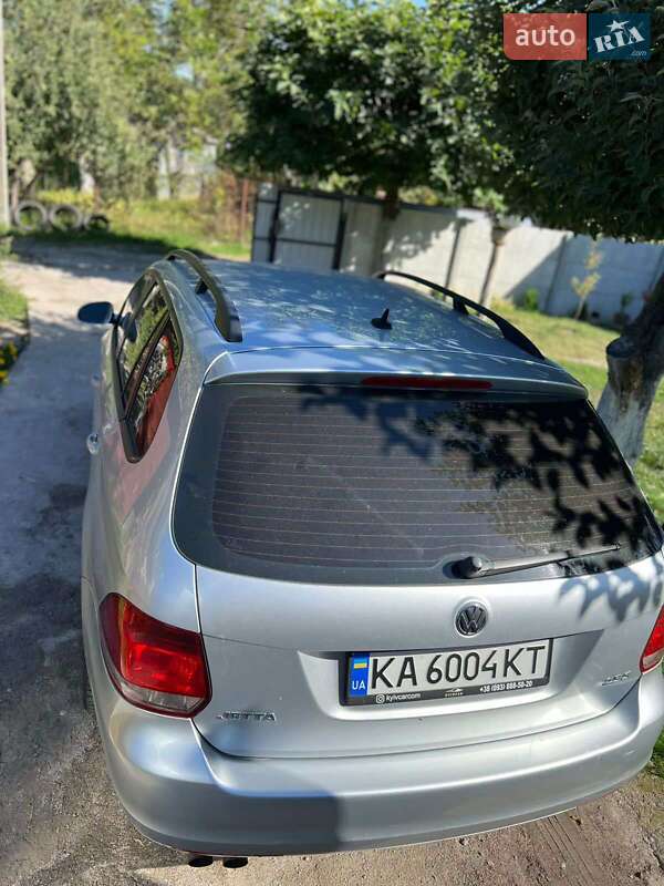 Универсал Volkswagen Jetta 2011 в Боярке фото 6 Универсал Volkswagen Jetta 2011 в Боярке