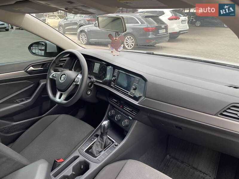 Седан Volkswagen Jetta 2019 в Житомире