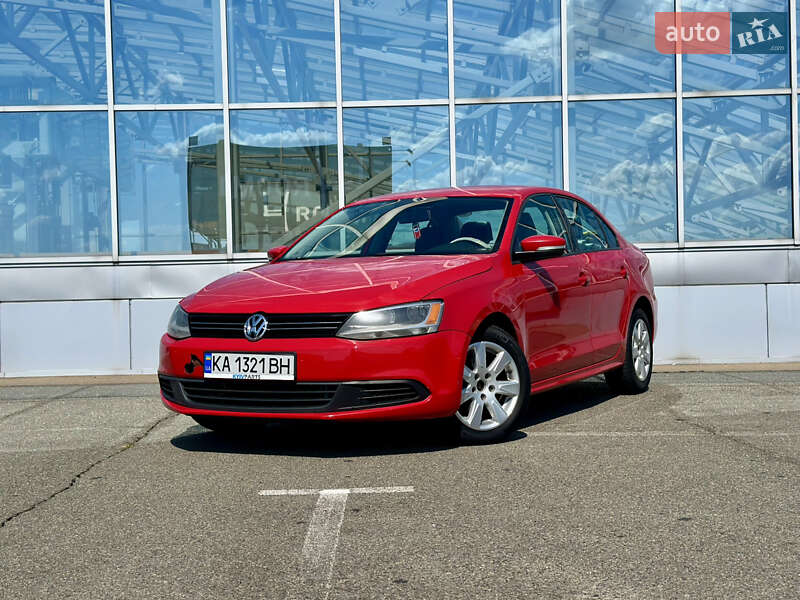 Седан Volkswagen Jetta 2014 в Киеве фото 6 Седан Volkswagen Jetta 2014 в Киеве