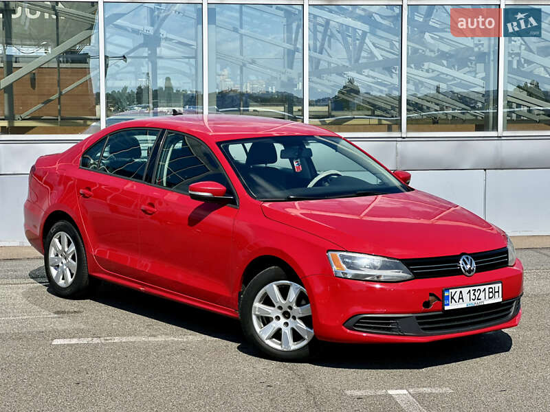Седан Volkswagen Jetta 2014 в Киеве фото 60 Седан Volkswagen Jetta 2014 в Киеве