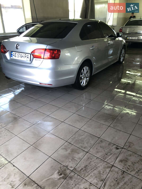 Седан Volkswagen Jetta 2012 в Нікополі