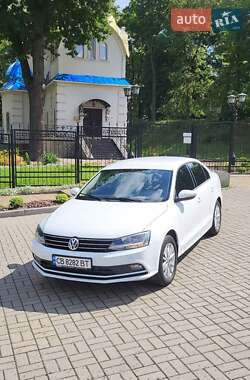 Седан Volkswagen Jetta 2016 в Киеве