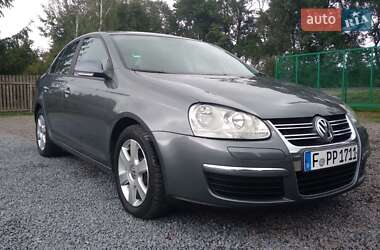 Седан Volkswagen Jetta 2006 в 