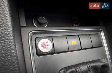 Седан Volkswagen Jetta 2014 в 