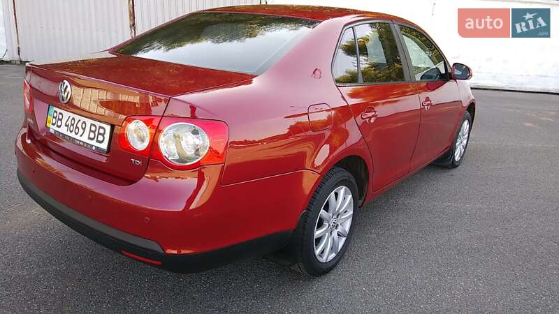 Седан Volkswagen Jetta 2007 в Киеве