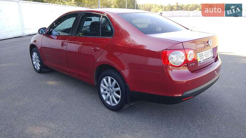 Седан Volkswagen Jetta 2007 в Киеве