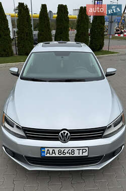 Седан Volkswagen Jetta 2011 в Киеве