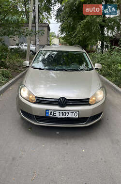 Універсал Volkswagen Jetta 2012 в Дніпрі