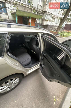 Универсал Volkswagen Jetta 2012 в 