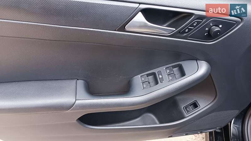 Седан Volkswagen Jetta 2014 в Харькове