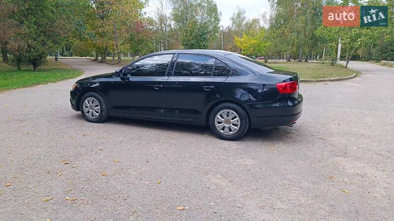 Седан Volkswagen Jetta 2014 в Харькове