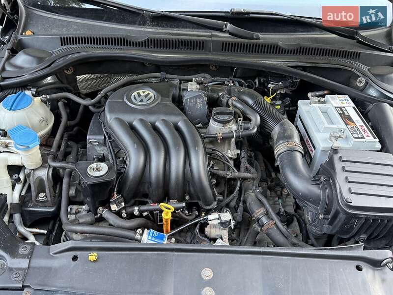 Седан Volkswagen Jetta 2013 в Запорожье