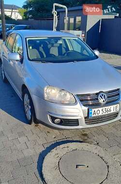 Седан Volkswagen Jetta 2008 в Мукачево