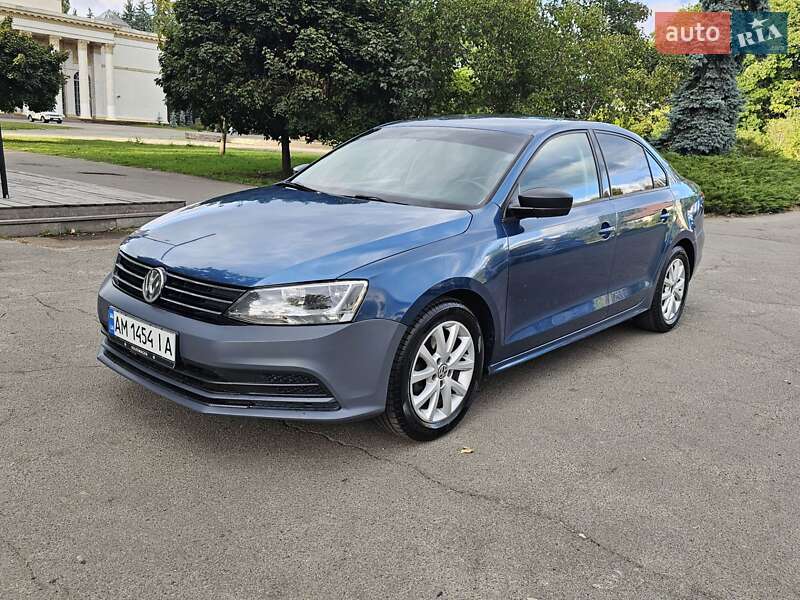 Седан Volkswagen Jetta 2014 в Киеве