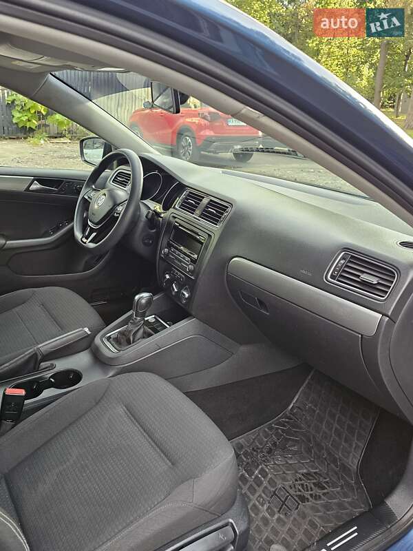 Седан Volkswagen Jetta 2014 в Киеве