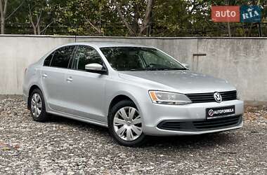Volkswagen Jetta 2014