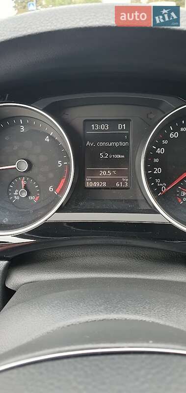 Седан Volkswagen Jetta 2016 в Киеве