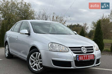 Седан Volkswagen Jetta 2006 в 