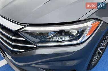 Седан Volkswagen Jetta 2019 в 