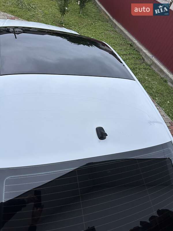 Седан Volkswagen Jetta 2019 в Івано-Франківську