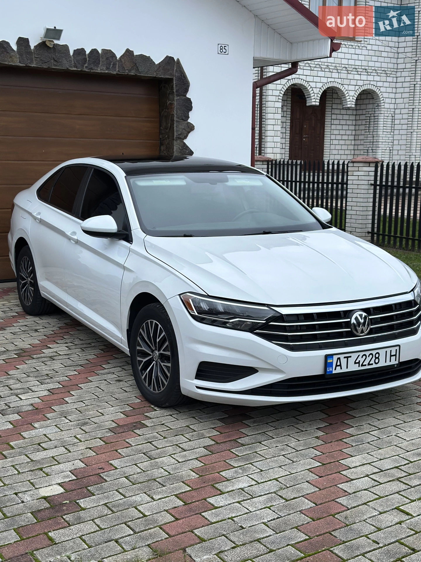 2019 Volkswagen Jetta - фото 1