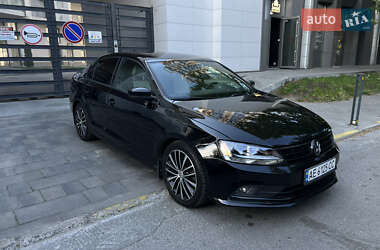 Volkswagen Jetta 2015