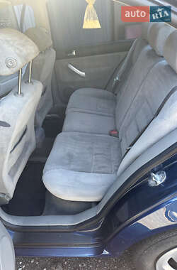 Седан Volkswagen Jetta 2002 в 