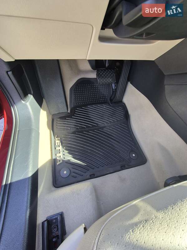 Седан Volkswagen Jetta 2016 в Житомирі фото 31 Седан Volkswagen Jetta 2016 в Житомирі