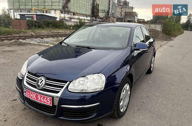 Седан Volkswagen Jetta 2007 в 