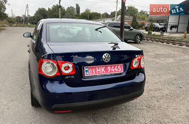 Седан Volkswagen Jetta 2007 в 