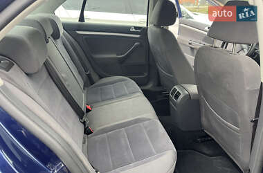 Седан Volkswagen Jetta 2007 в 