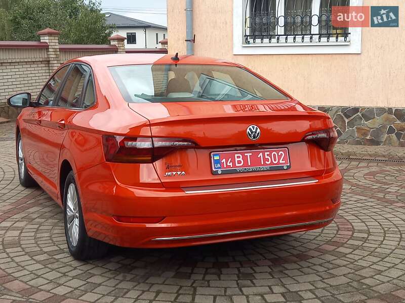 Седан Volkswagen Jetta 2018 в Львові фото 20 Седан Volkswagen Jetta 2018 в Львові
