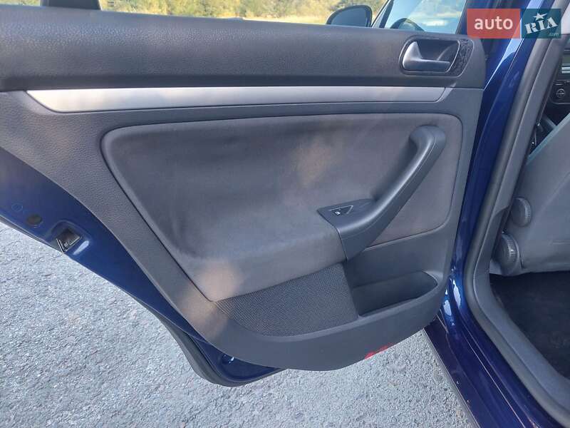 Седан Volkswagen Jetta 2007 в Львове фото 52 Седан Volkswagen Jetta 2007 в Львове