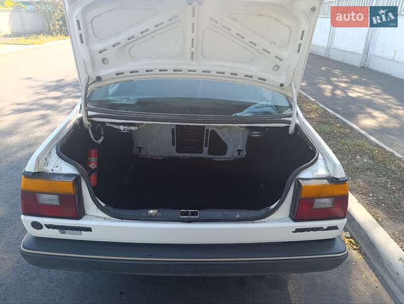 Седан Volkswagen Jetta 1987 в Измаиле фото 3 Седан Volkswagen Jetta 1987 в Измаиле