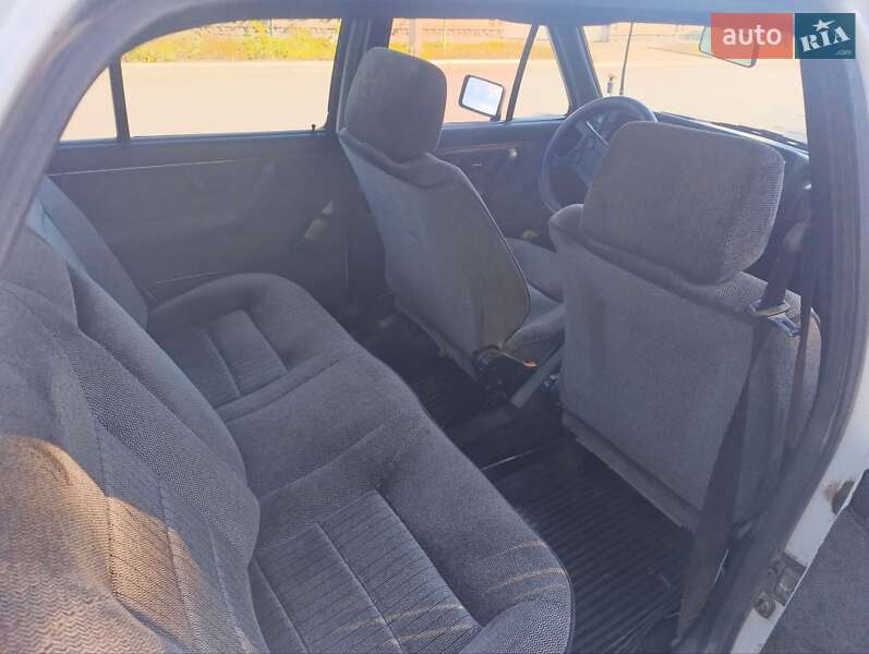 Седан Volkswagen Jetta 1987 в Измаиле фото 11 Седан Volkswagen Jetta 1987 в Измаиле