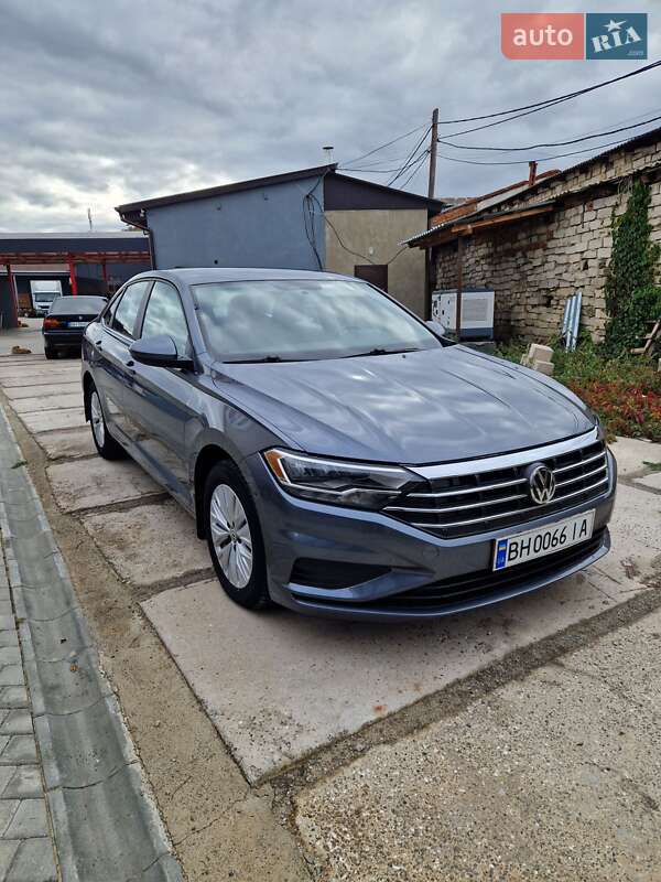 Volkswagen Jetta 2019