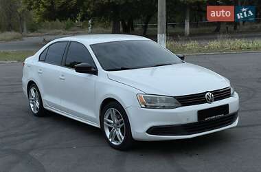 Volkswagen Jetta 2011