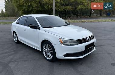 Седан Volkswagen Jetta 2011 в 