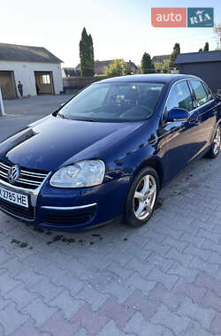 Седан Volkswagen Jetta 2006 в Дунаевцах