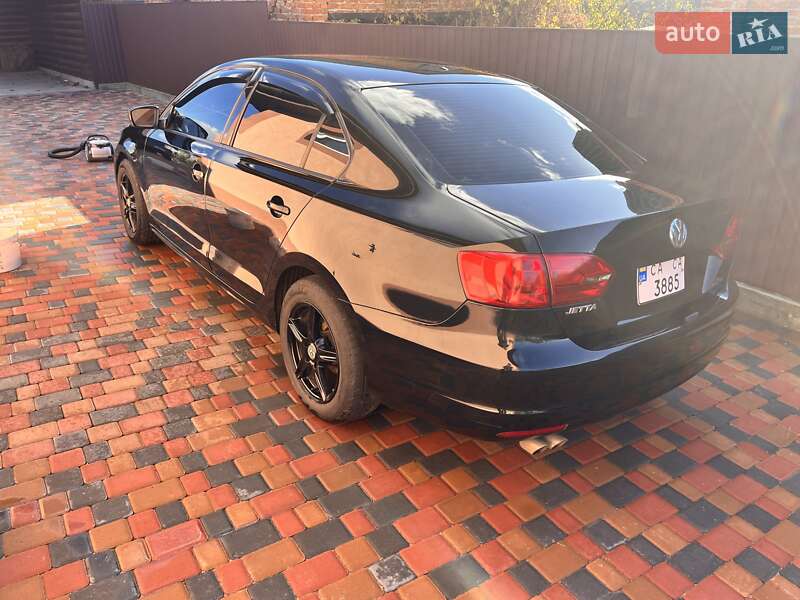 Седан Volkswagen Jetta 2012 в Городищеві