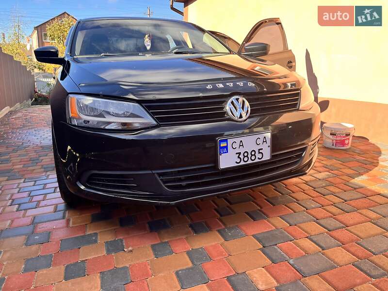 Седан Volkswagen Jetta 2012 в Городищеві
