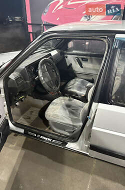 Седан Volkswagen Jetta 1988 в 