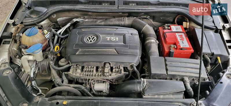 Седан Volkswagen Jetta 2013 в Броварах